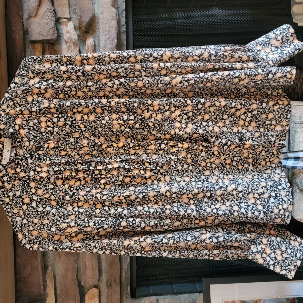 NILI LOTAN Floral Button-Up Blouse